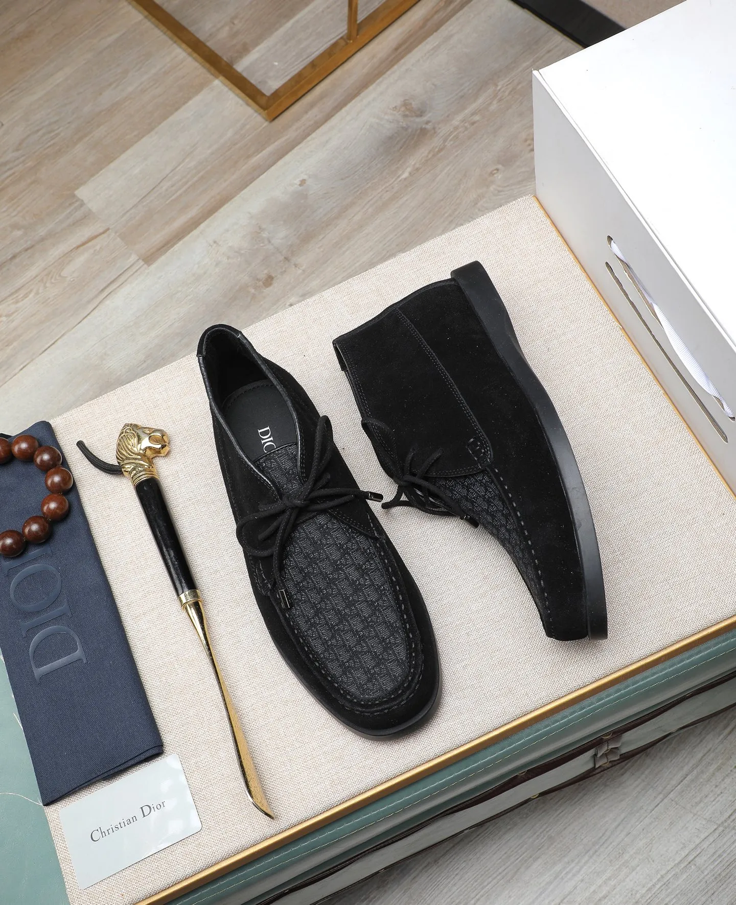 Men's shoes 💰600💰Water-dyed cow lining Original order quality Dior —🆘. Dior Original order purchase, high-end leather shoes, fabric: Made of Italian imported cowhide➕Water-dyed cow lining/cowhide lining➕Specially available original outsole, fine workmanship, real-life photos🎬Size: 38-44 (with full set of packaging)
